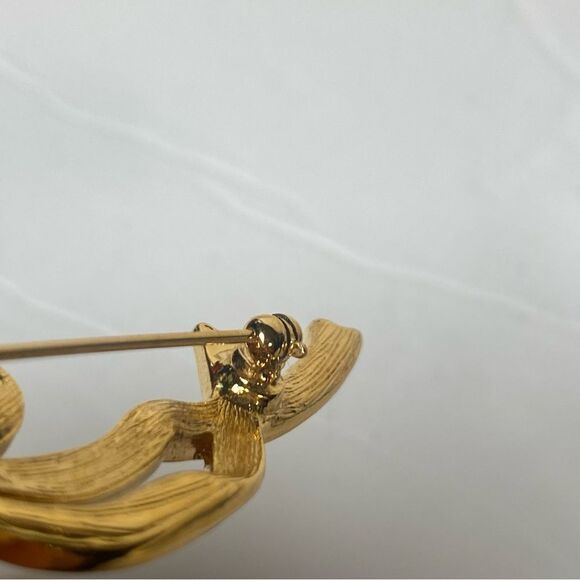 Vintage Bow Brooch Gold Tone W/Black Enamel and Rhinestones - Picture 5 of 7